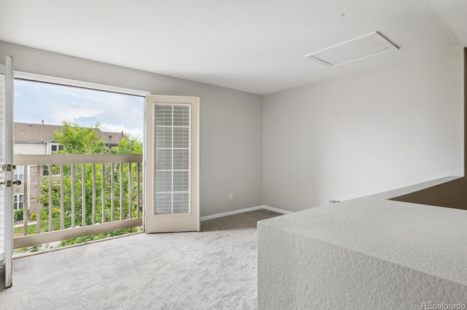 2862 Centennial Dr, Littleton CO 80123-7706 exterior