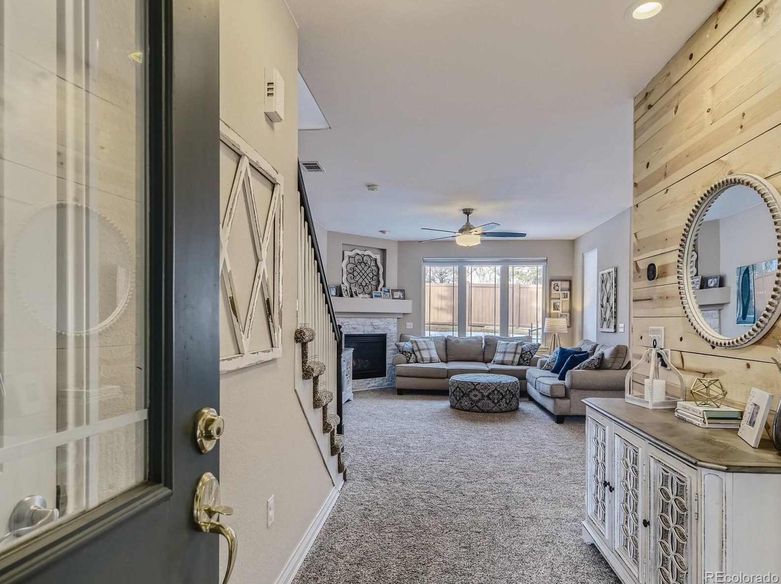 8303 Garland Cir, Littleton, CO 80128-9279