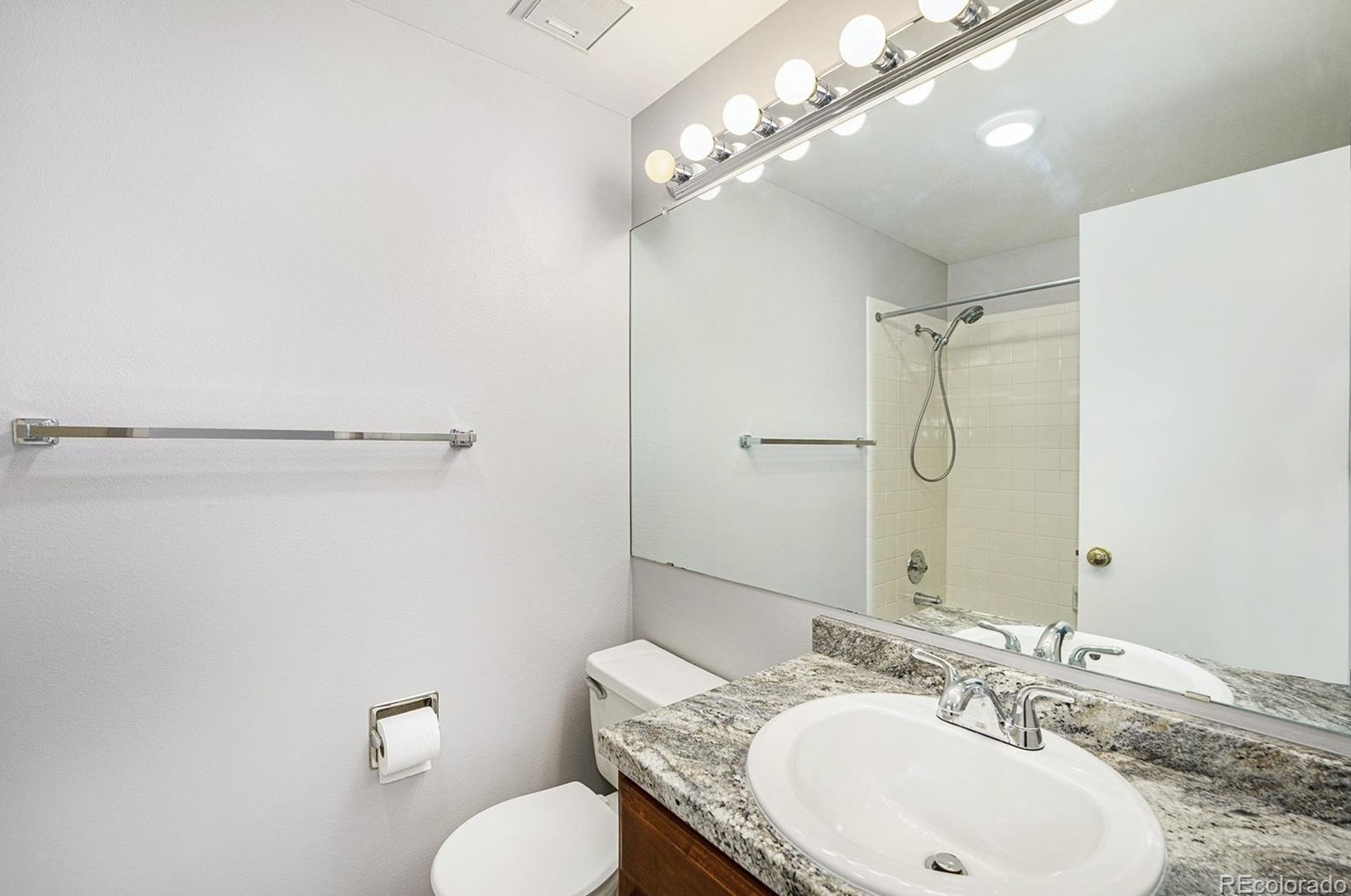 5330 Jellison St, Littleton CO 80123-2164 exterior