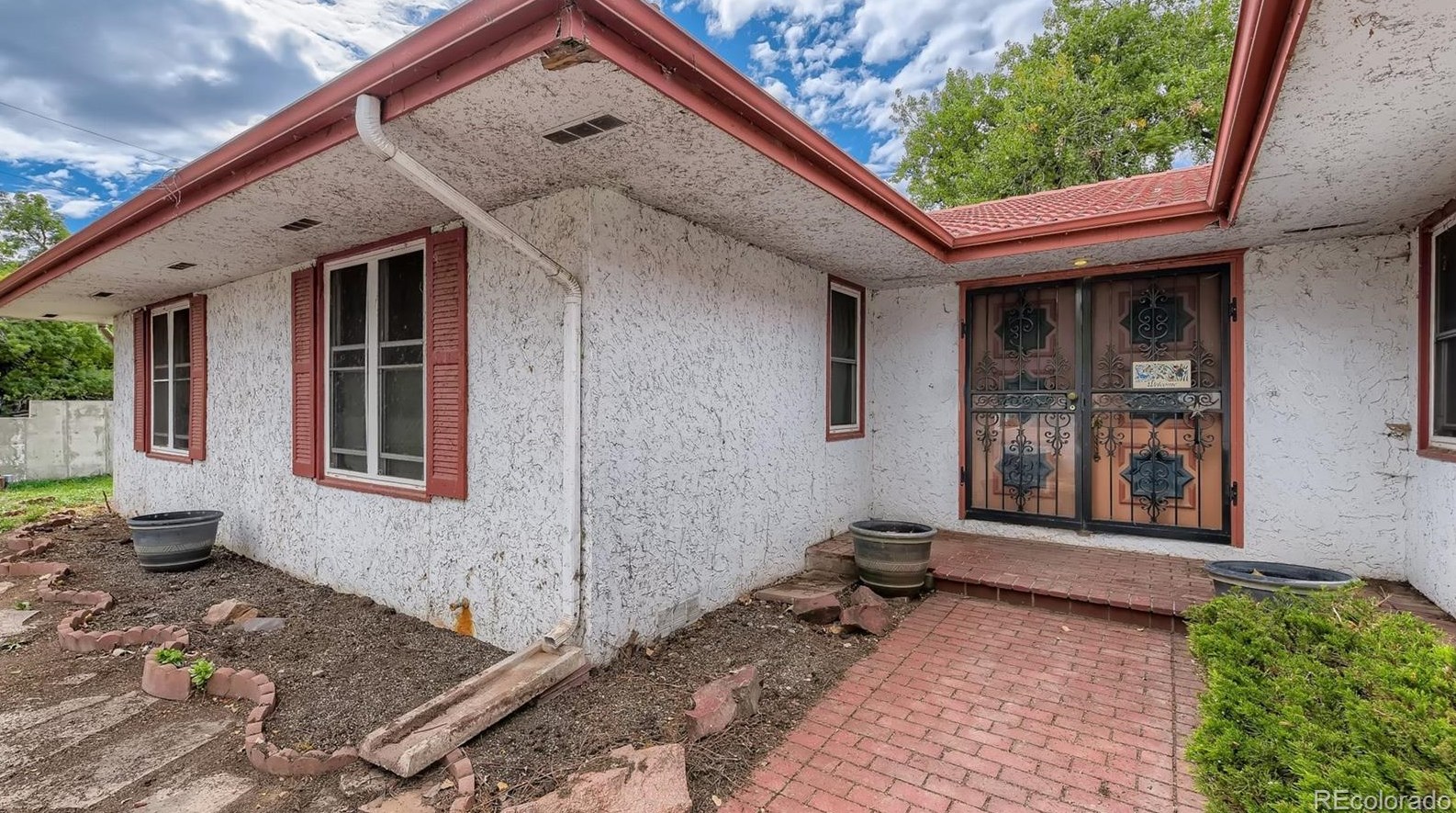 8895 Alkire, Arvada CO  80005-2922 exterior