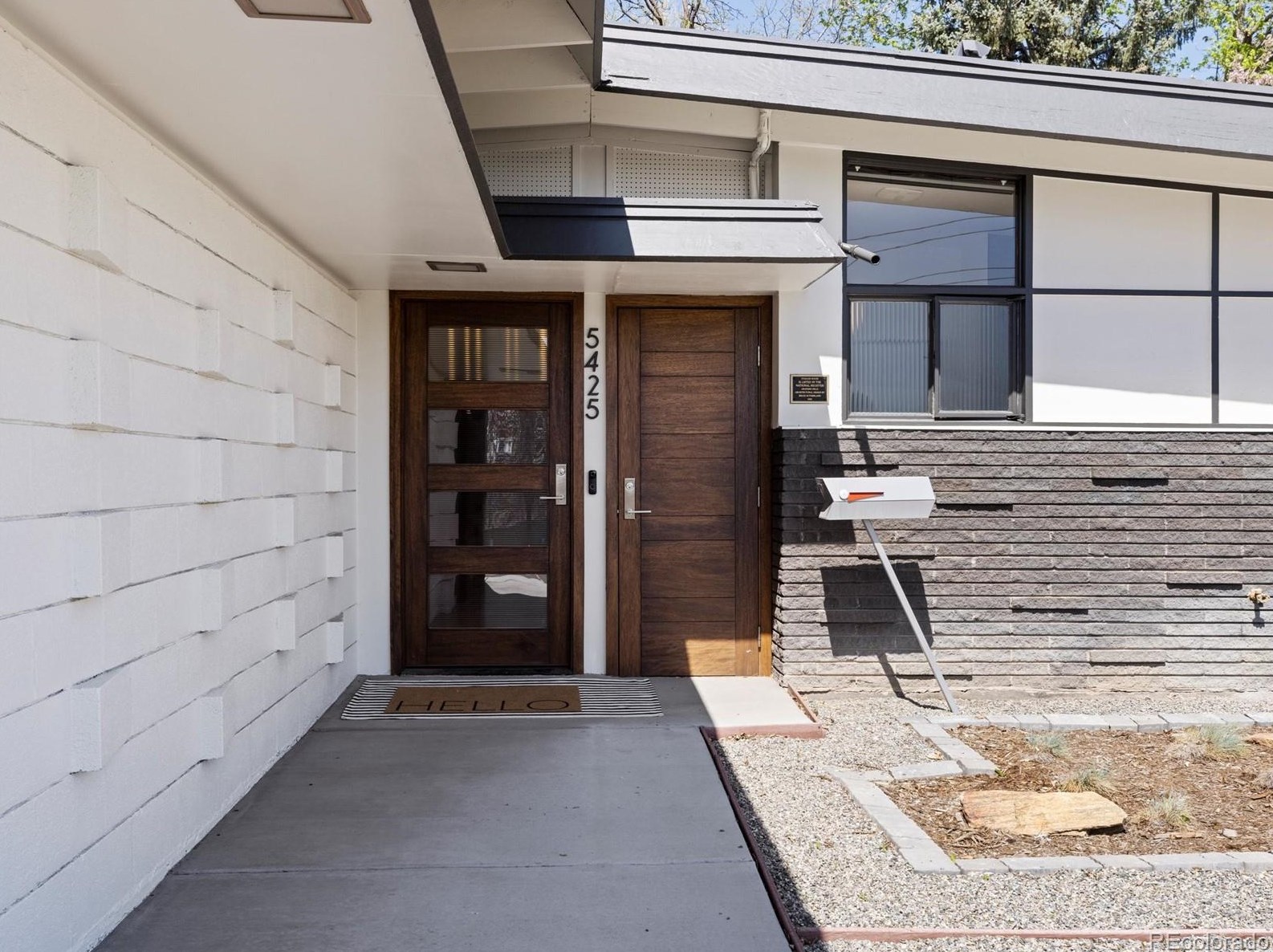 5425 Lowell Blvd, Littleton CO  80123-2933 exterior