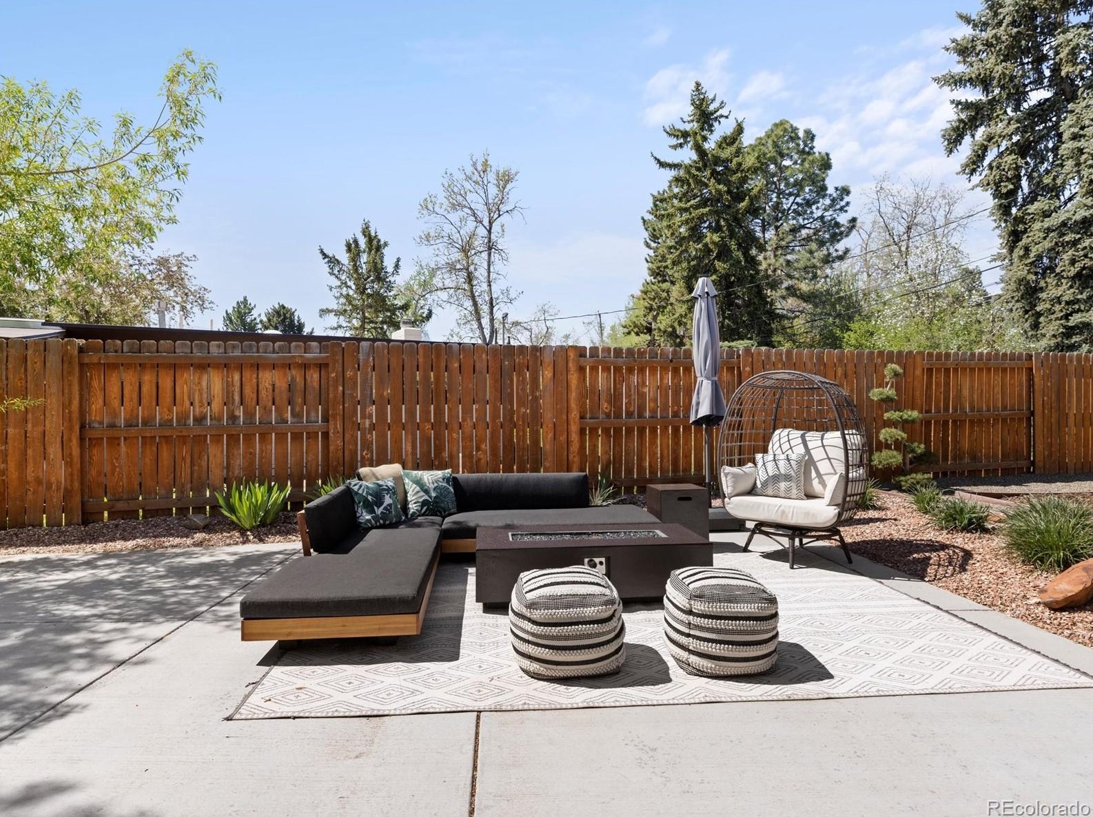 5425 Lowell Blvd, Littleton CO  80123-2933 exterior