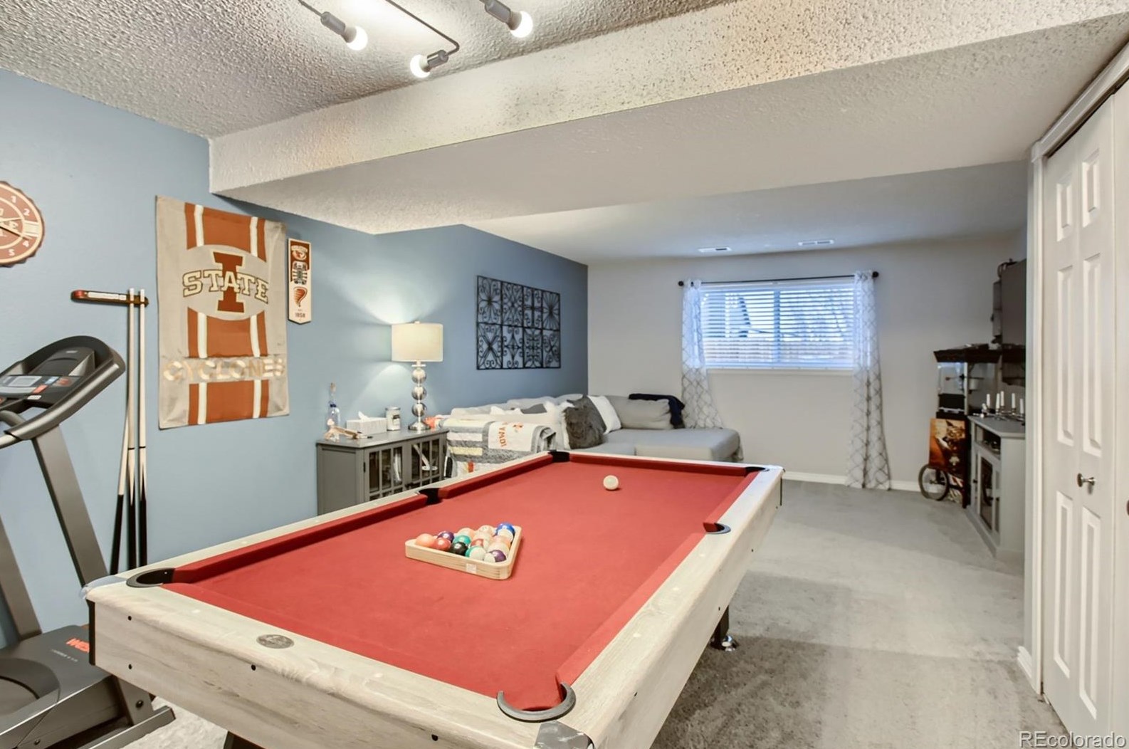 9856 Walker Pl, Littleton CO 80123-3136 exterior