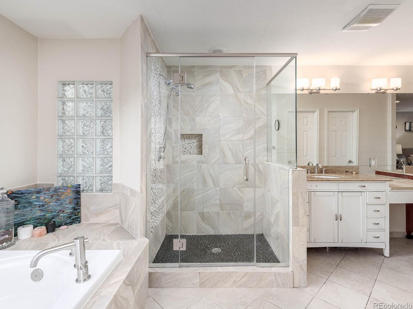 5780 Forest St, Littleton CO 80121-2138 exterior