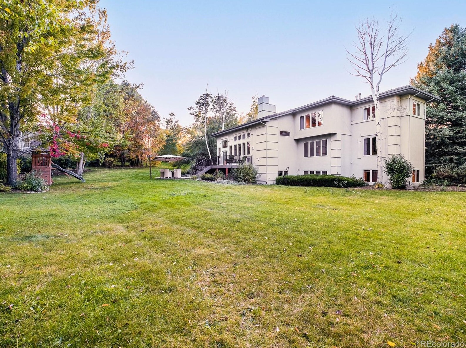 5780 Forest St, Littleton CO 80121-2138 exterior