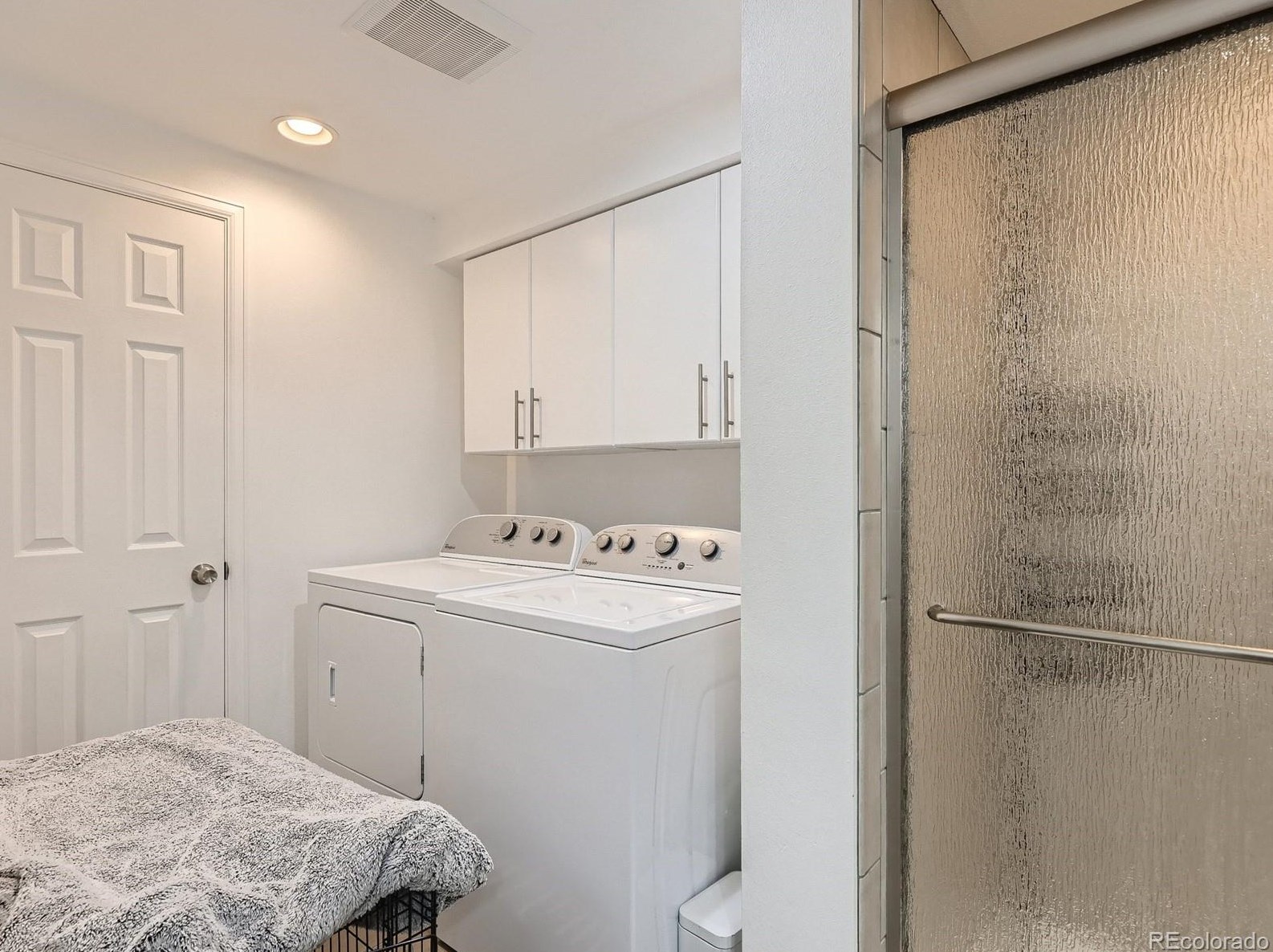 9665 Castle Ridge Cir, Littleton CO  80129-5706 exterior