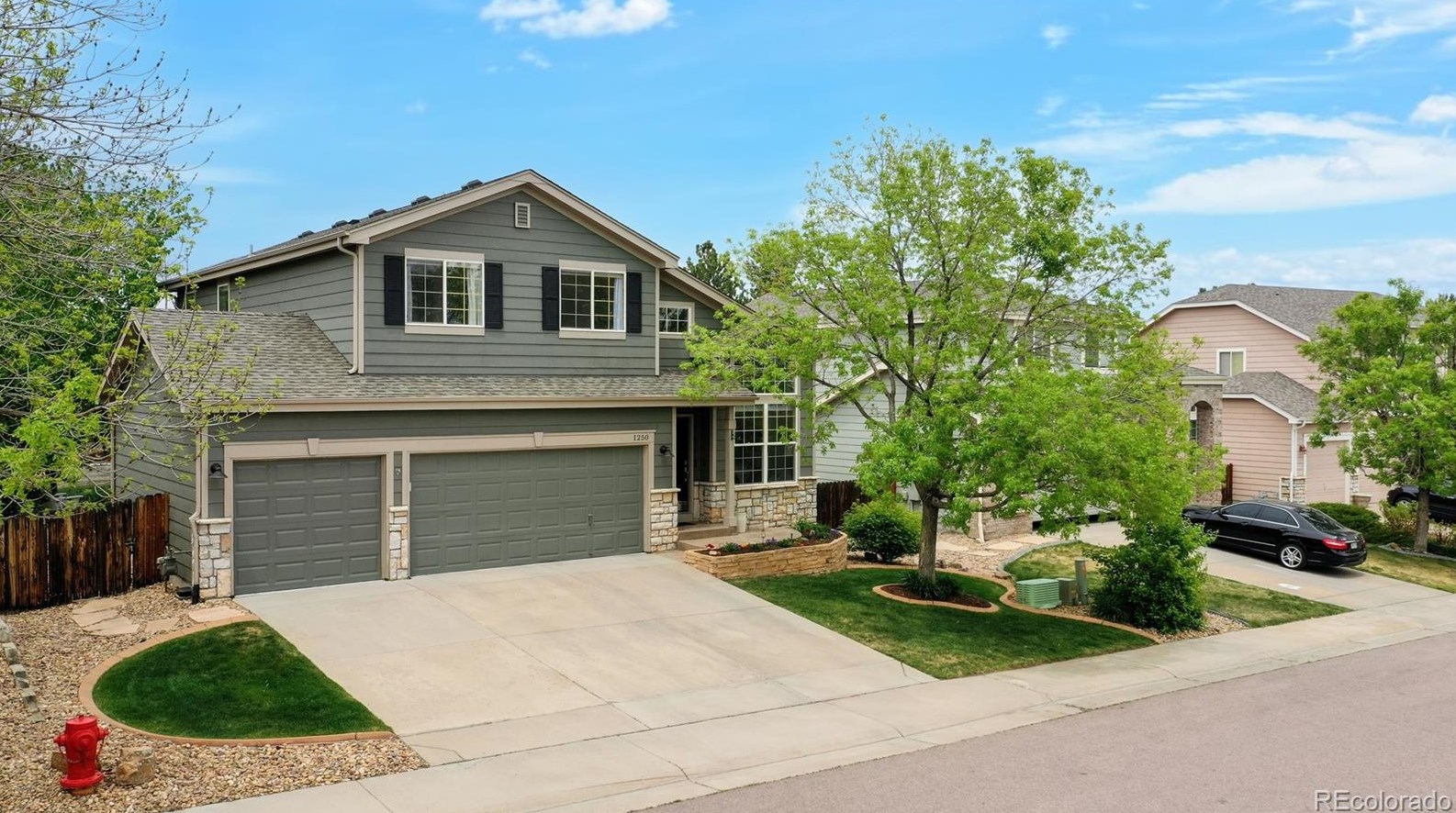 1250 Berganot Trl, Castle Rock CO 80108-3629 exterior