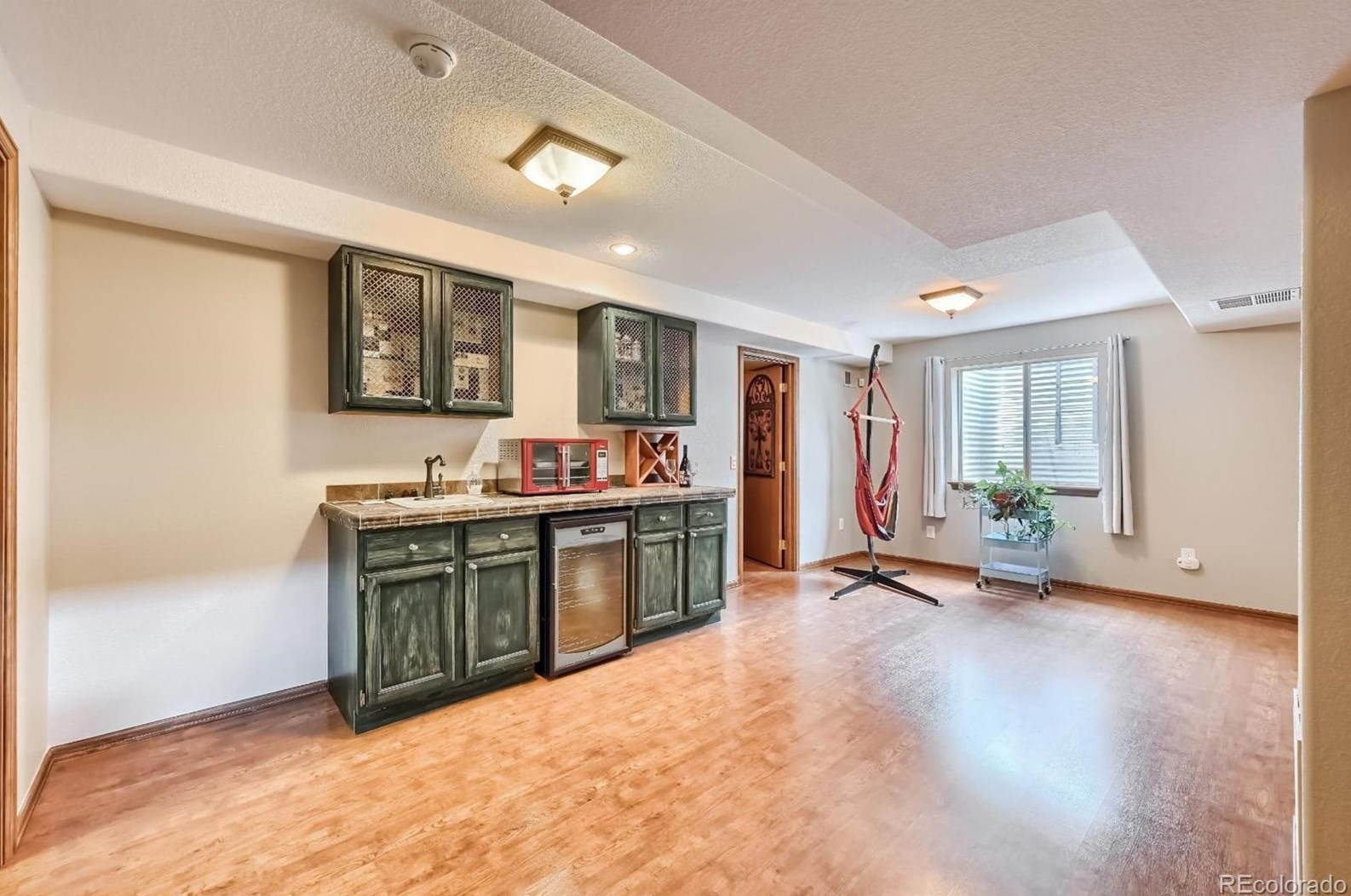 1686 Marsh Hawk Cir, Castle Rock CO  80109-3519 exterior