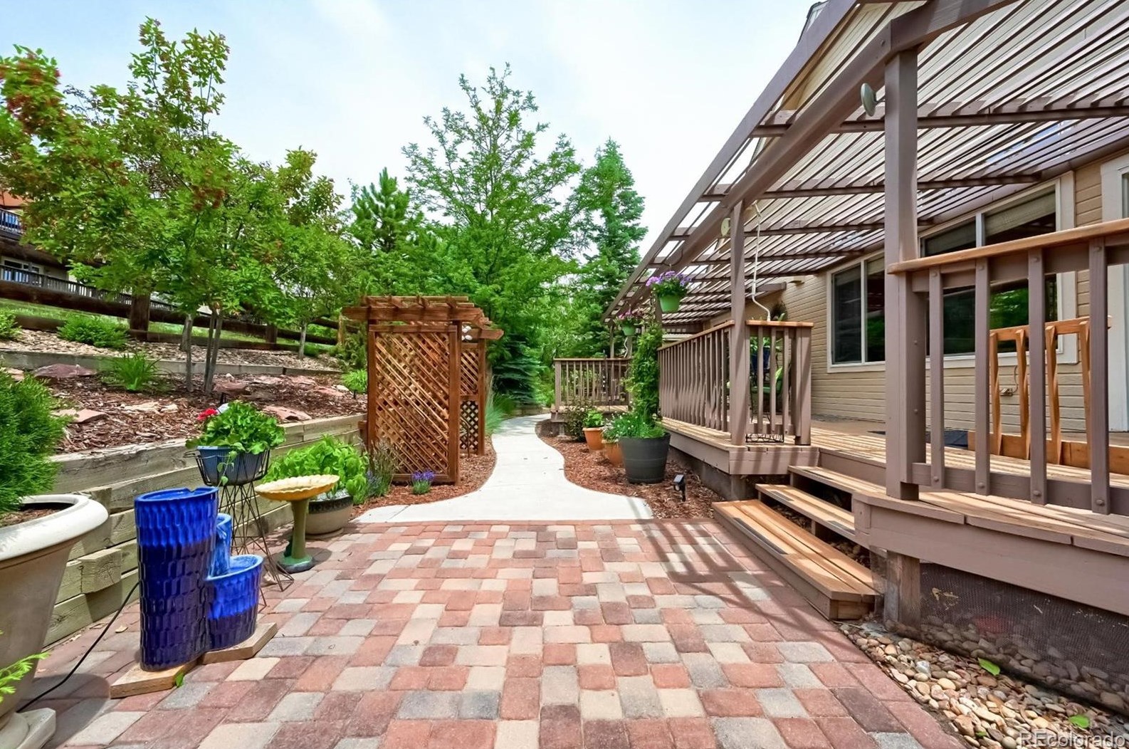 1686 Marsh Hawk Cir, Castle Rock CO  80109-3519 exterior