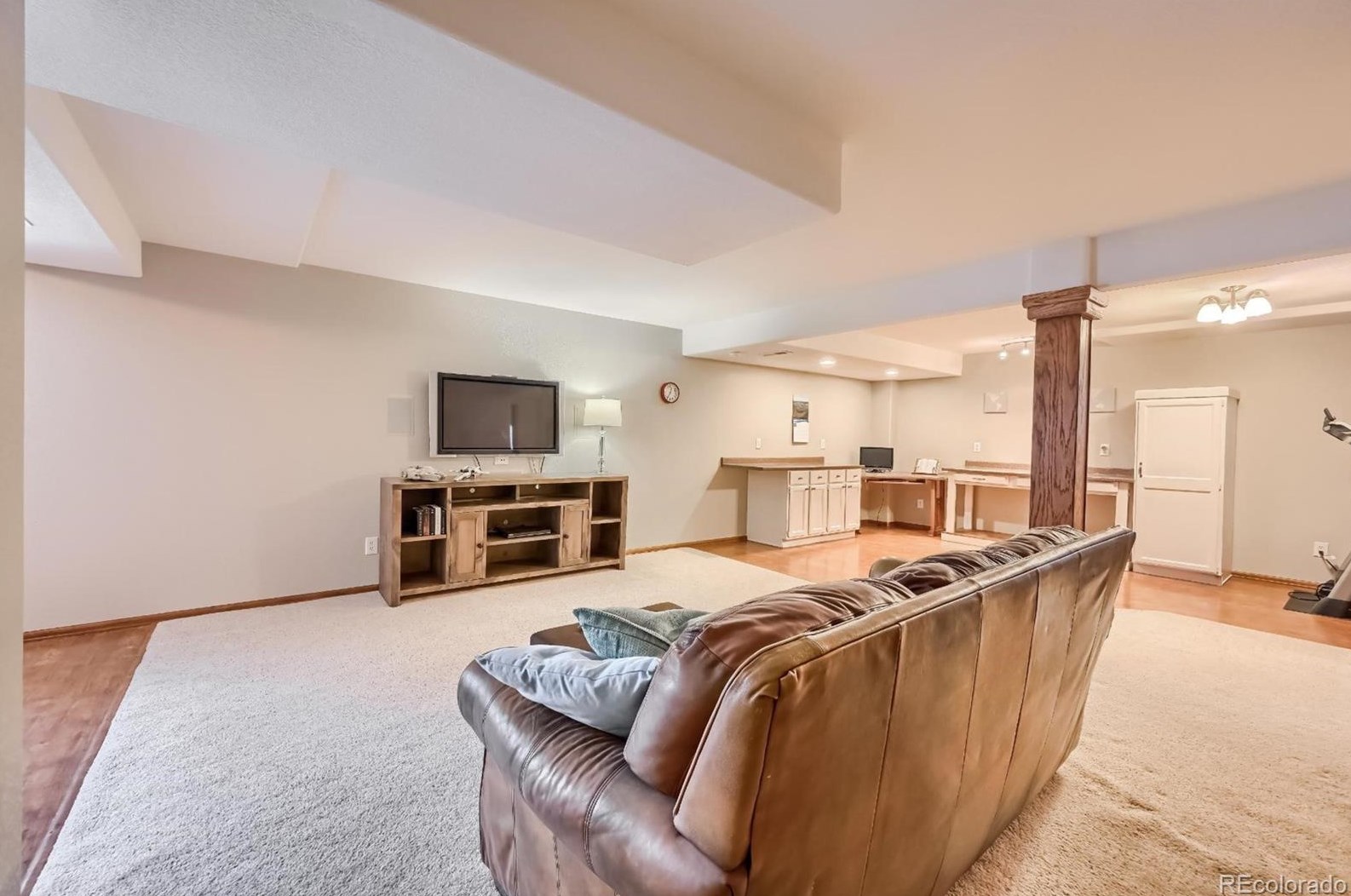 1686 Marsh Hawk Cir, Castle Rock CO  80109-3519 exterior