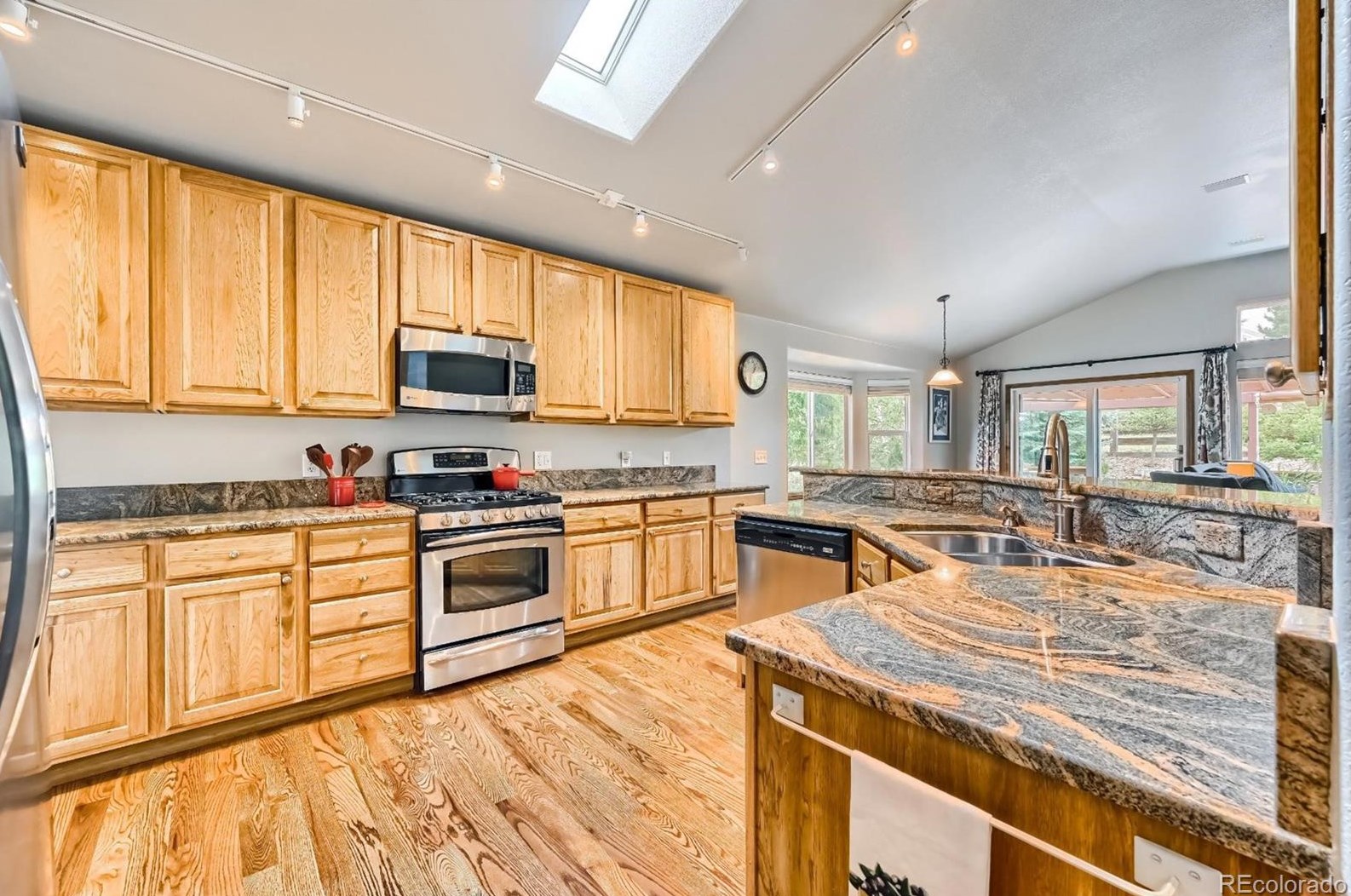 1686 Marsh Hawk Cir, Castle Rock CO  80109-3519 exterior