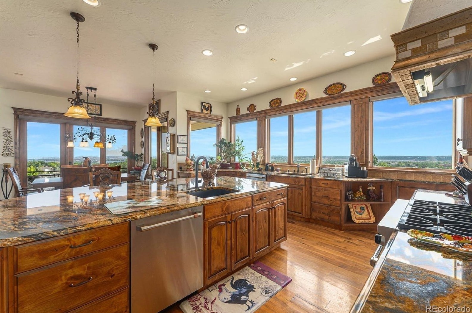 7690 71st Ave, Arvada CO  80004-1829 exterior