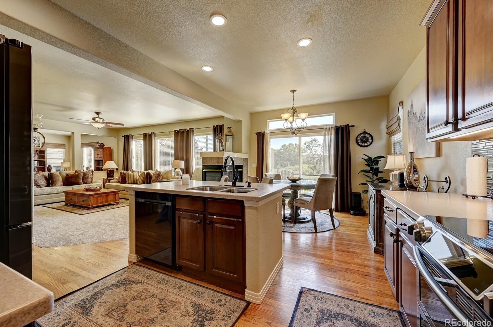 7235 Quiet Pond Pl, Colorado Springs, CO 80923-5434
