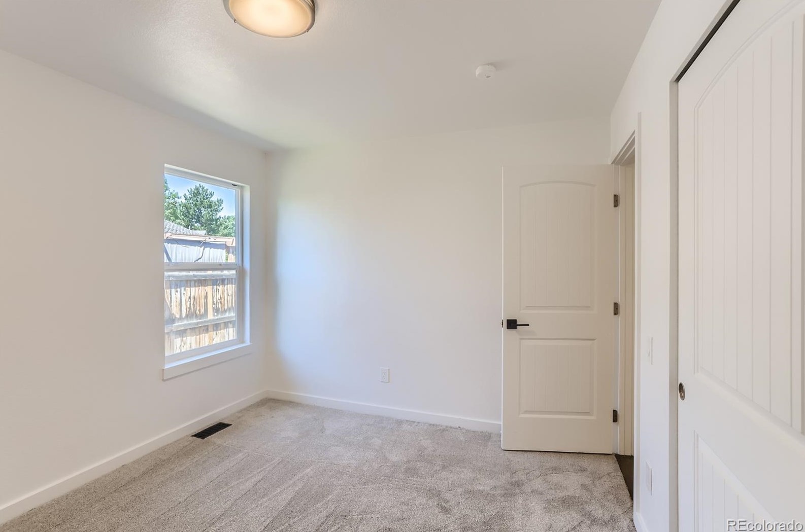 8164 Cody Ct, Arvada CO  80005-2420 exterior