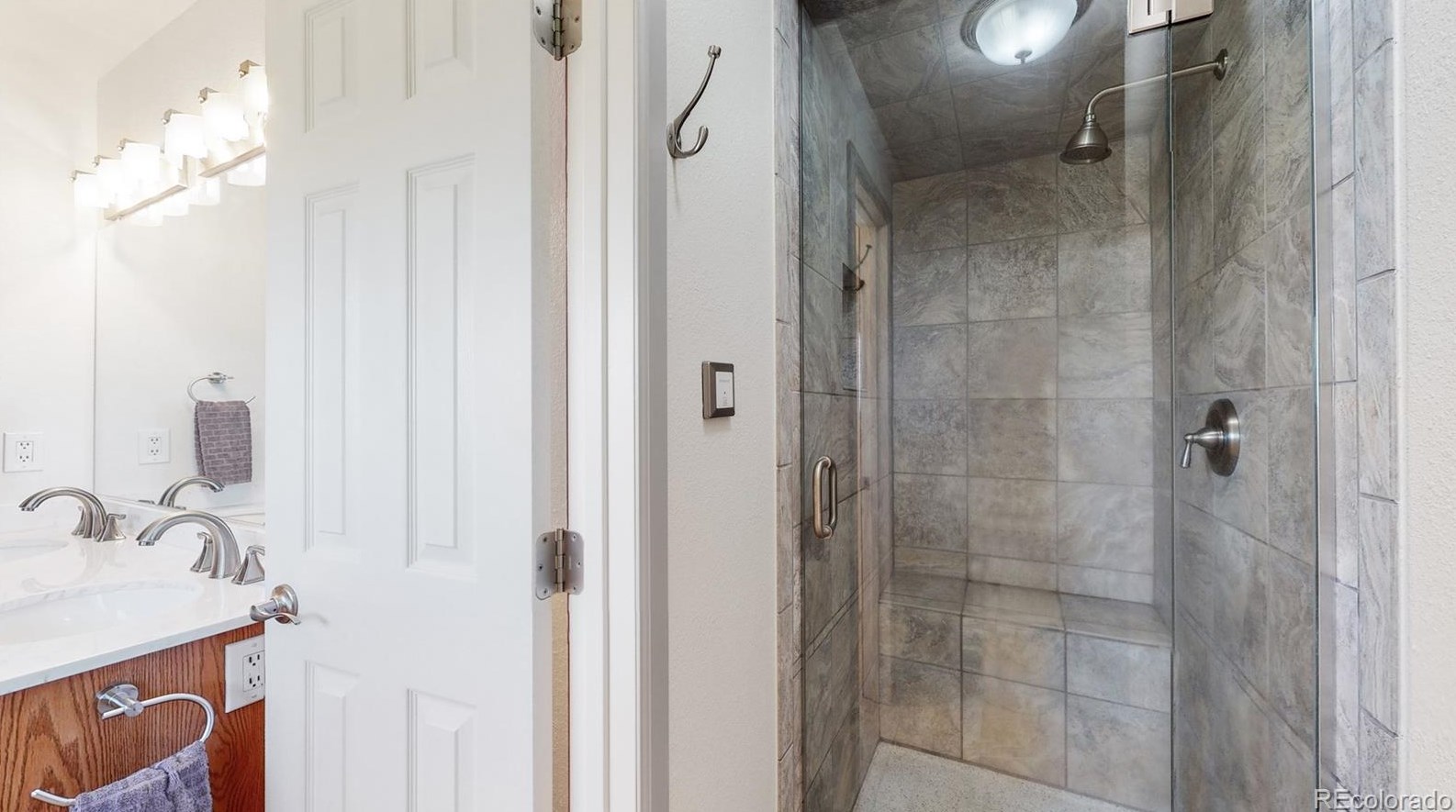 2983 Haskell Ct, Watkins CO 80137-7113 exterior