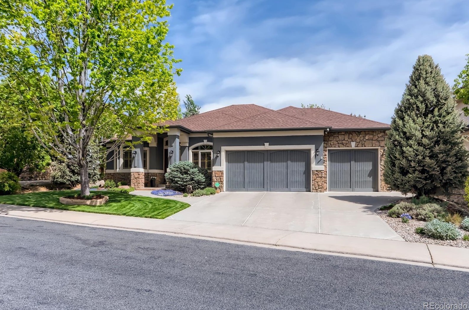 1674 Stardance Cir, Longmont, CO 80504-8812