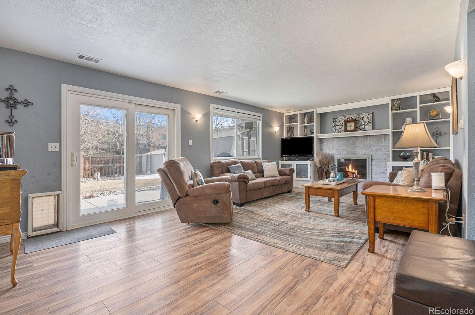 8090 Iris St, Arvada, CO 80005-2135