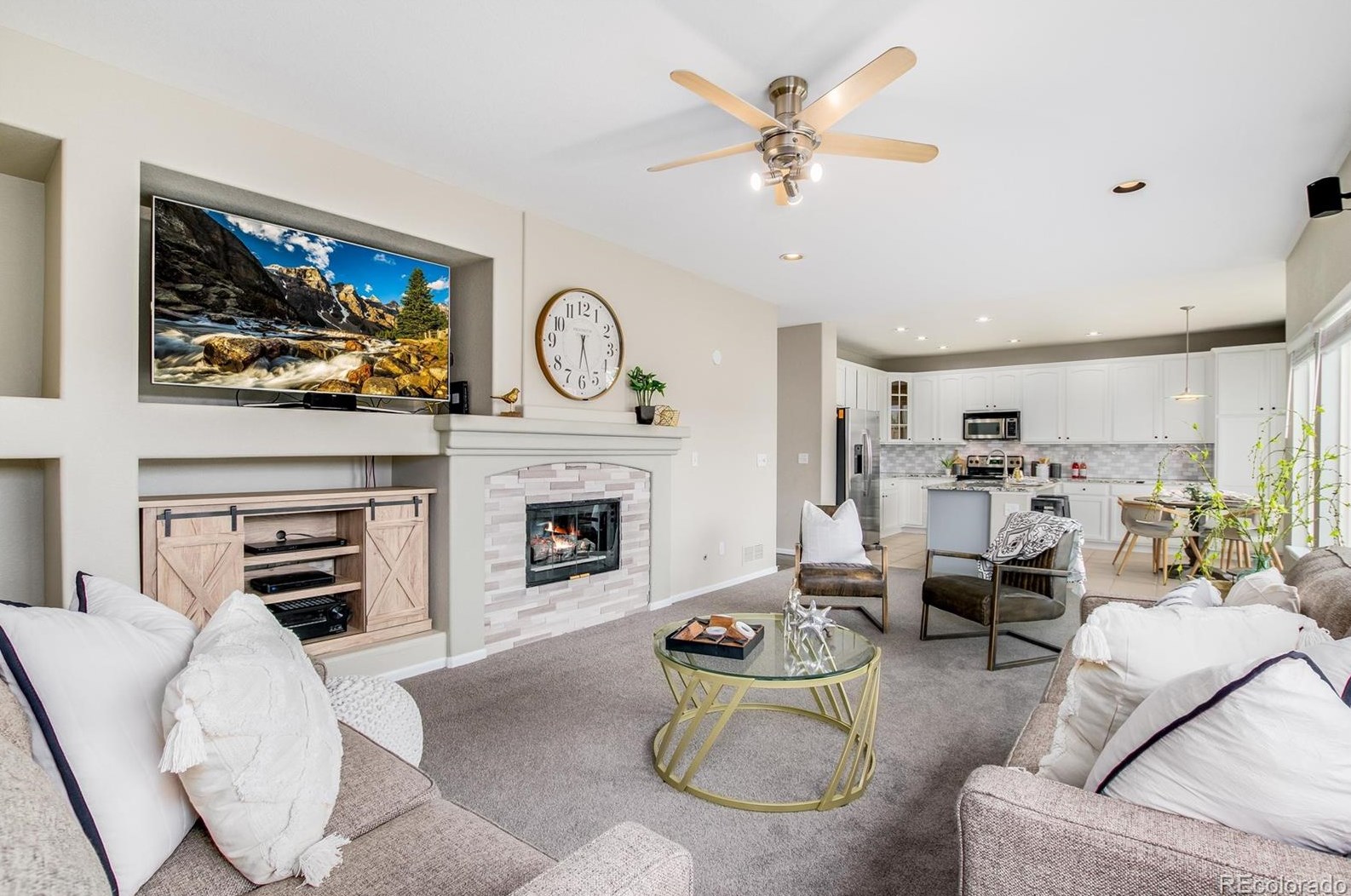 9732 Carr Way, Littleton CO 80127-8589 exterior