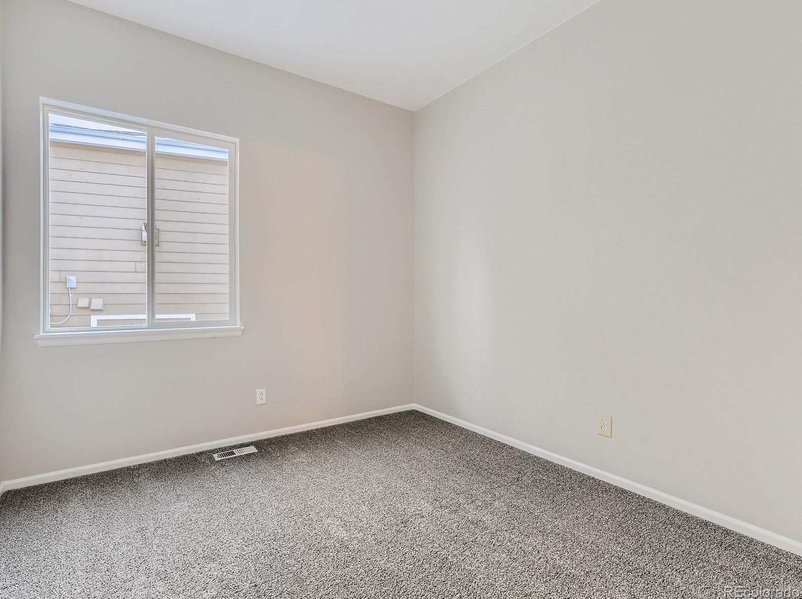 1176 Berganot Trl, Castle Rock CO  80108-3628 exterior