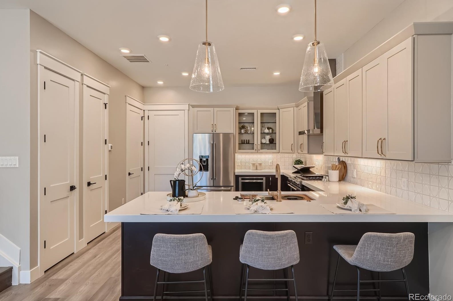 348 Orchard Rd, Littleton CO 80121-1127 exterior