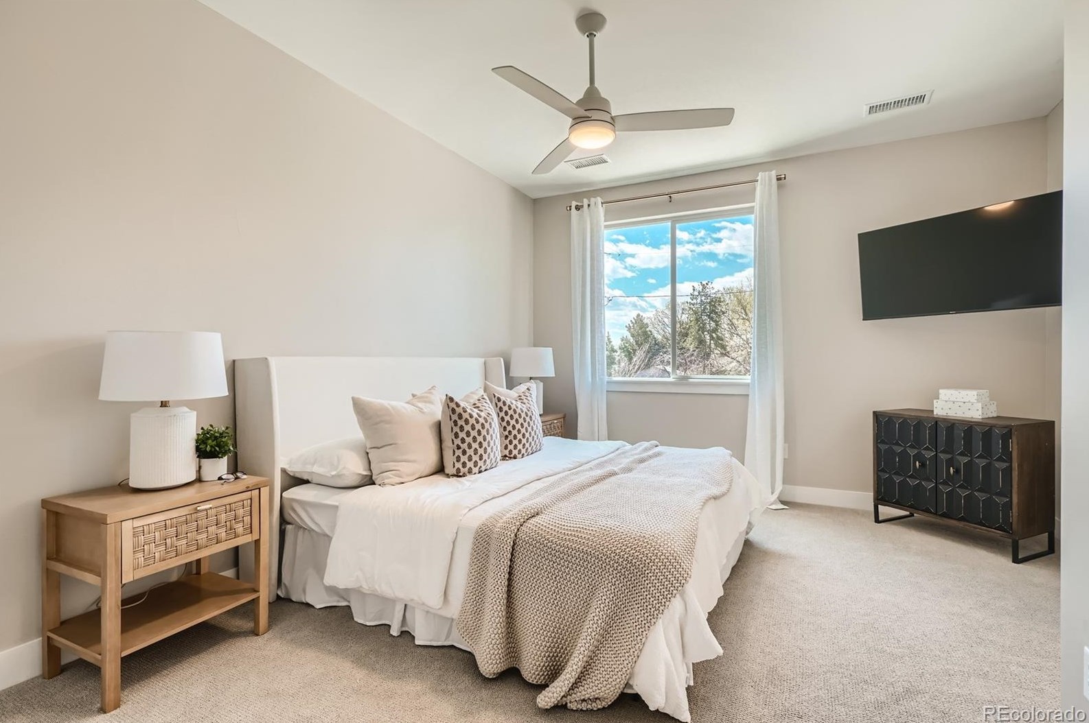 348 Orchard Rd, Littleton CO 80121-1127 exterior