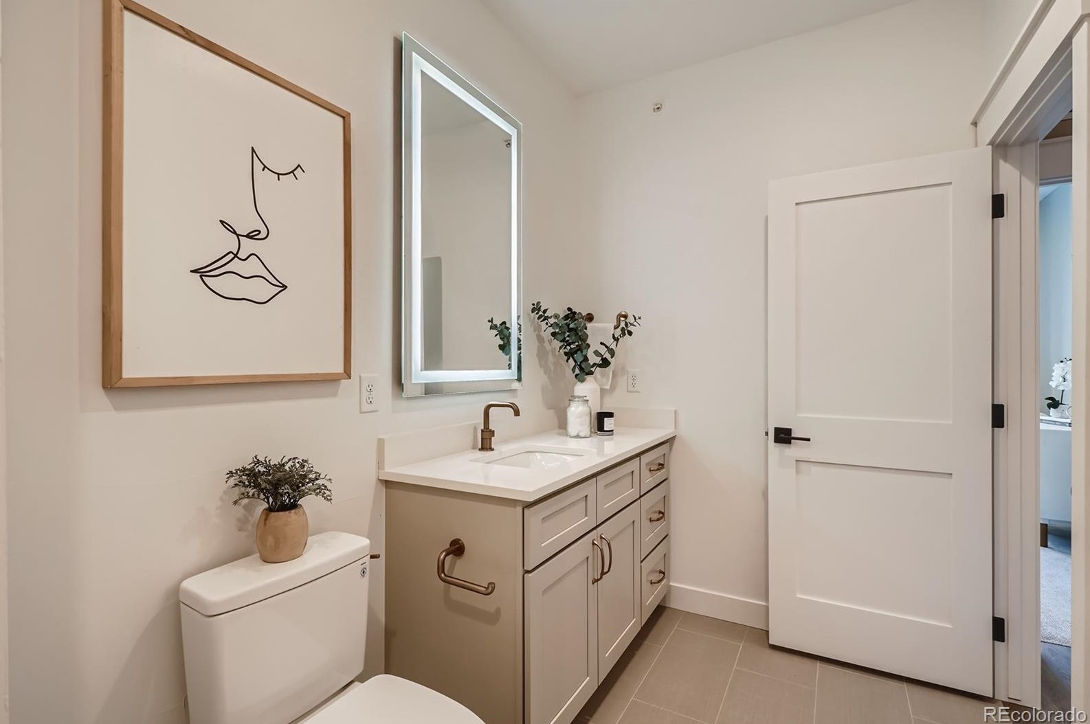 348 Orchard Rd, Littleton CO 80121-1127 exterior