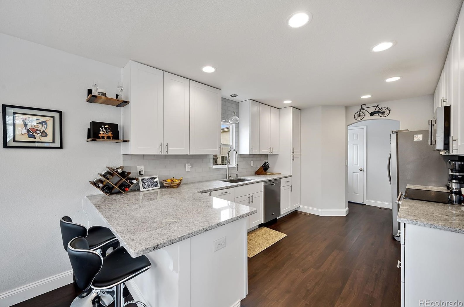 1226 Braewood Ave, Littleton CO  80129-5619 exterior