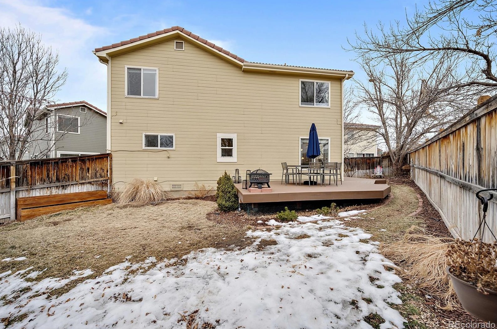 1226 Braewood Ave, Littleton CO  80129-5619 exterior