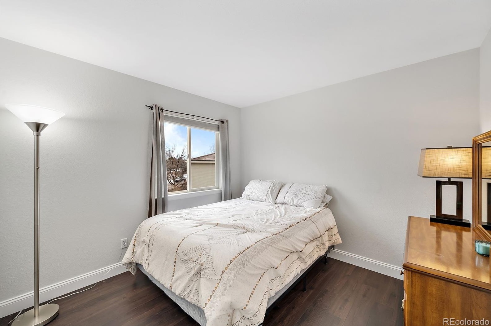 1226 Braewood Ave, Littleton CO  80129-5619 exterior