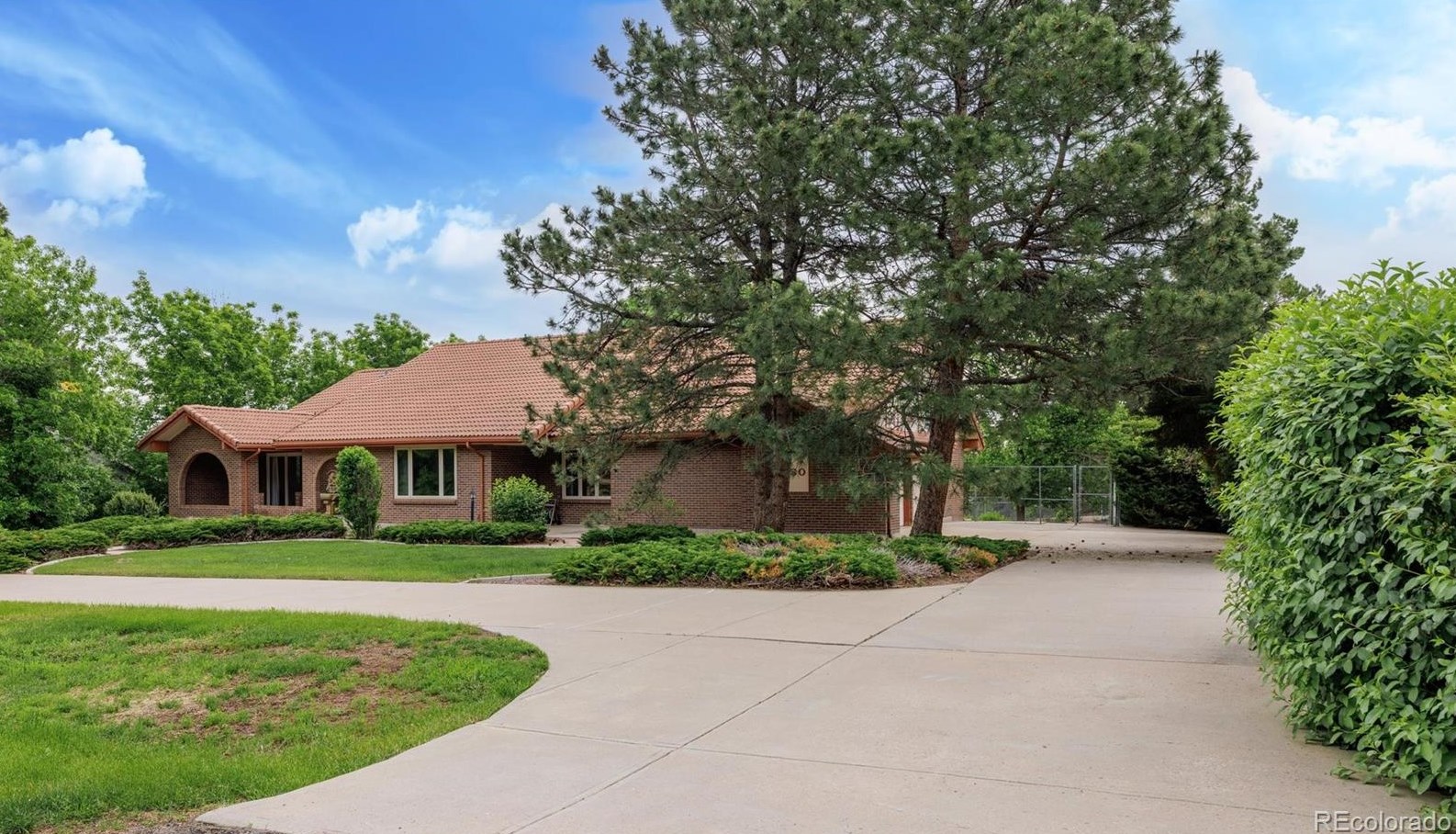 7330 Poppy Way, Arvada, CO 80007-7566