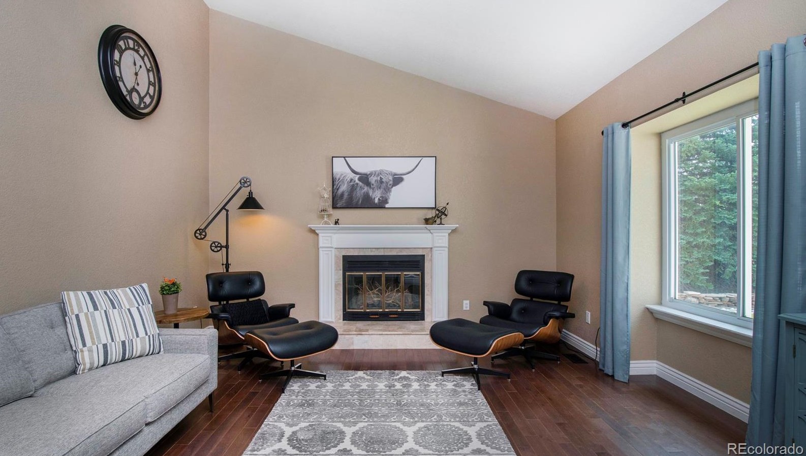 9353 Saratoga Pl, Littleton, CO 80123-1971
