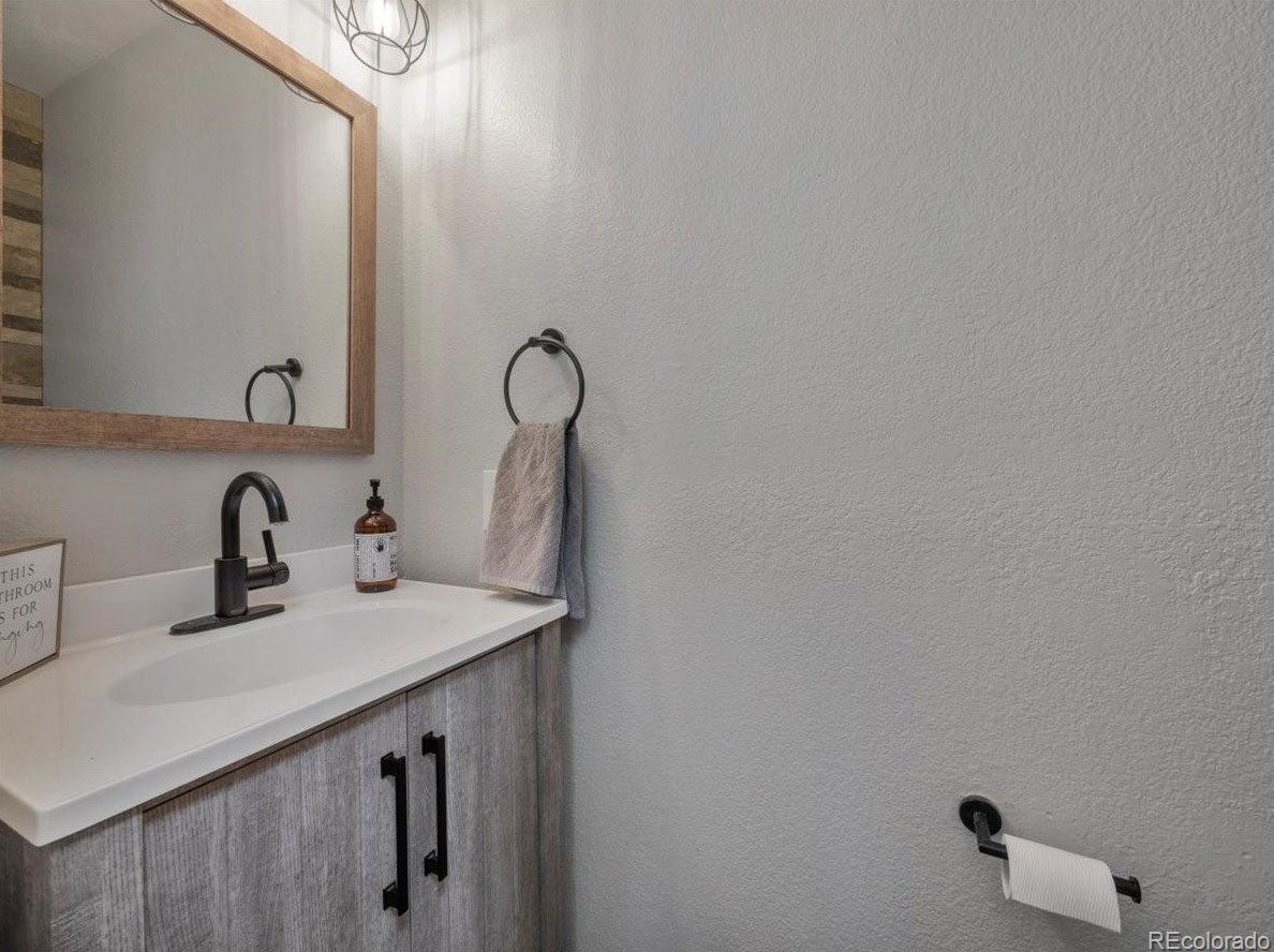 3677 Seramonte Dr, Littleton CO  80129-4627 exterior