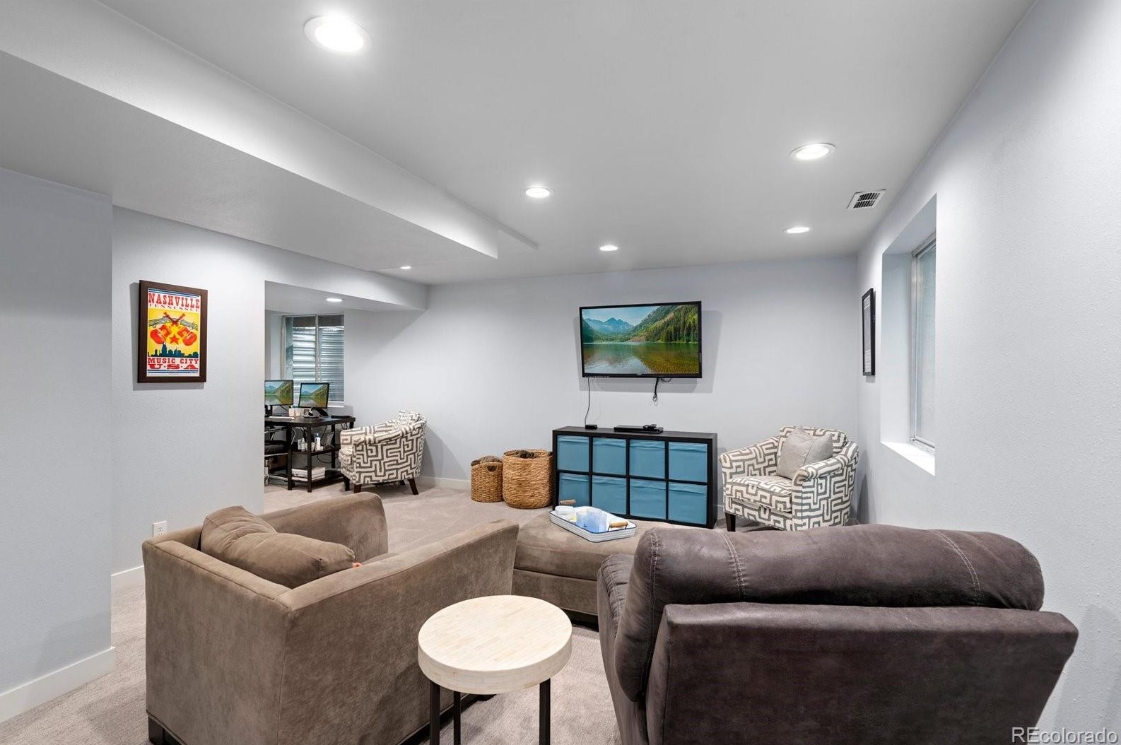 9724 Cv Crk Dr, Littleton CO 80129-5769 exterior