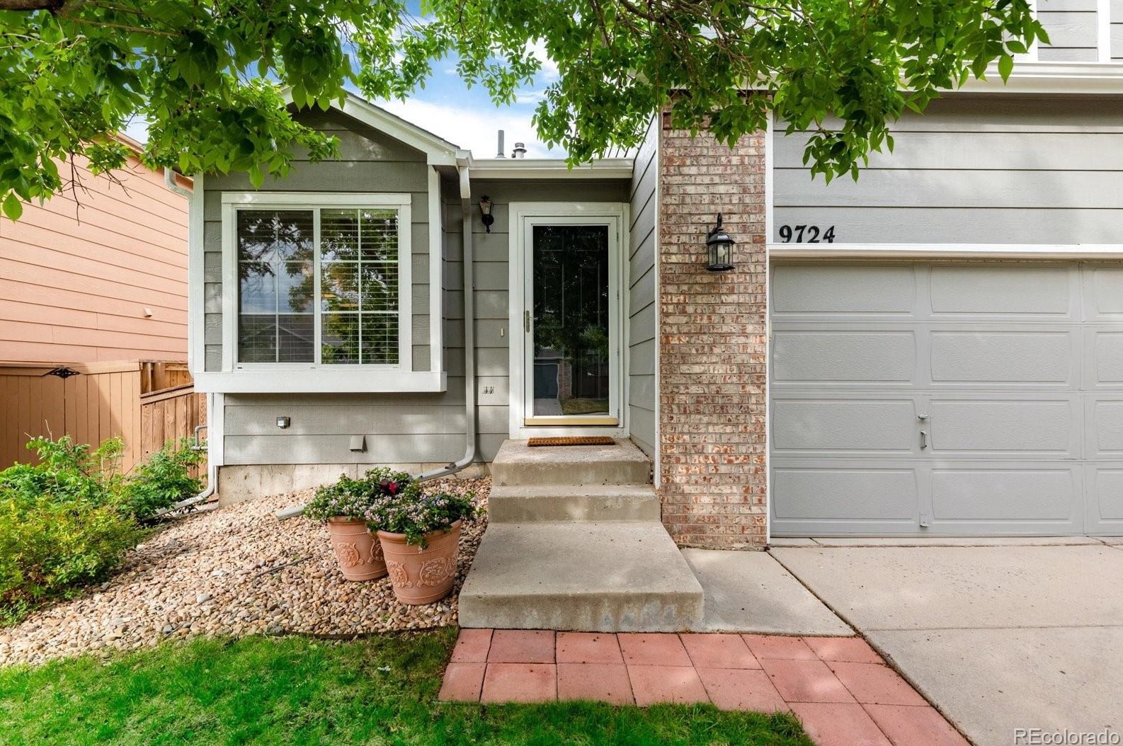 9724 Cove Creek Dr, Littleton, CO 80129-5768