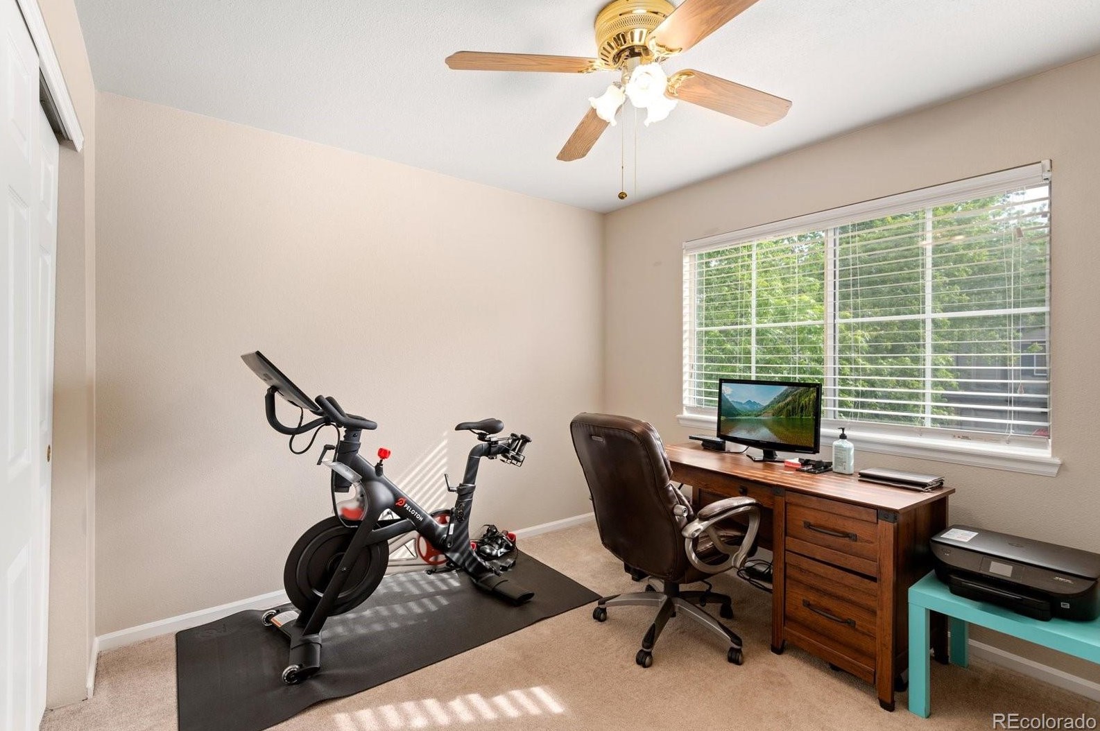 9724 Cv Crk Dr, Littleton CO 80129-5769 exterior