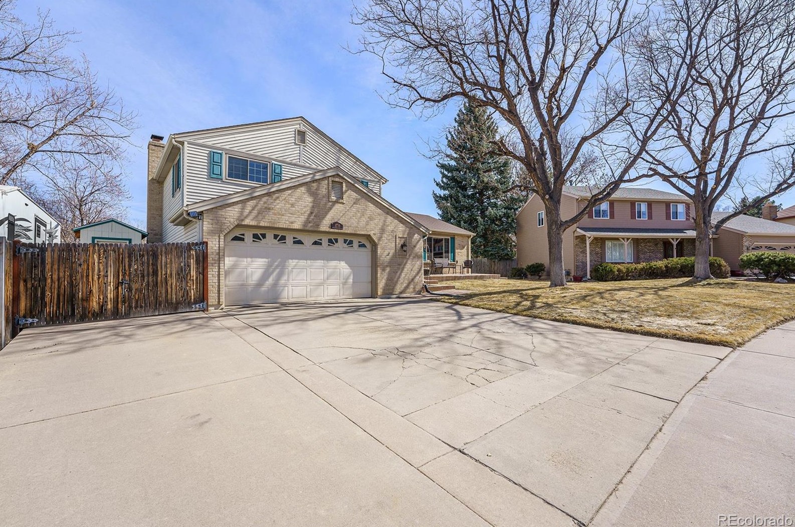 8716 Roxbury Dr, Littleton, CO 80128-4250