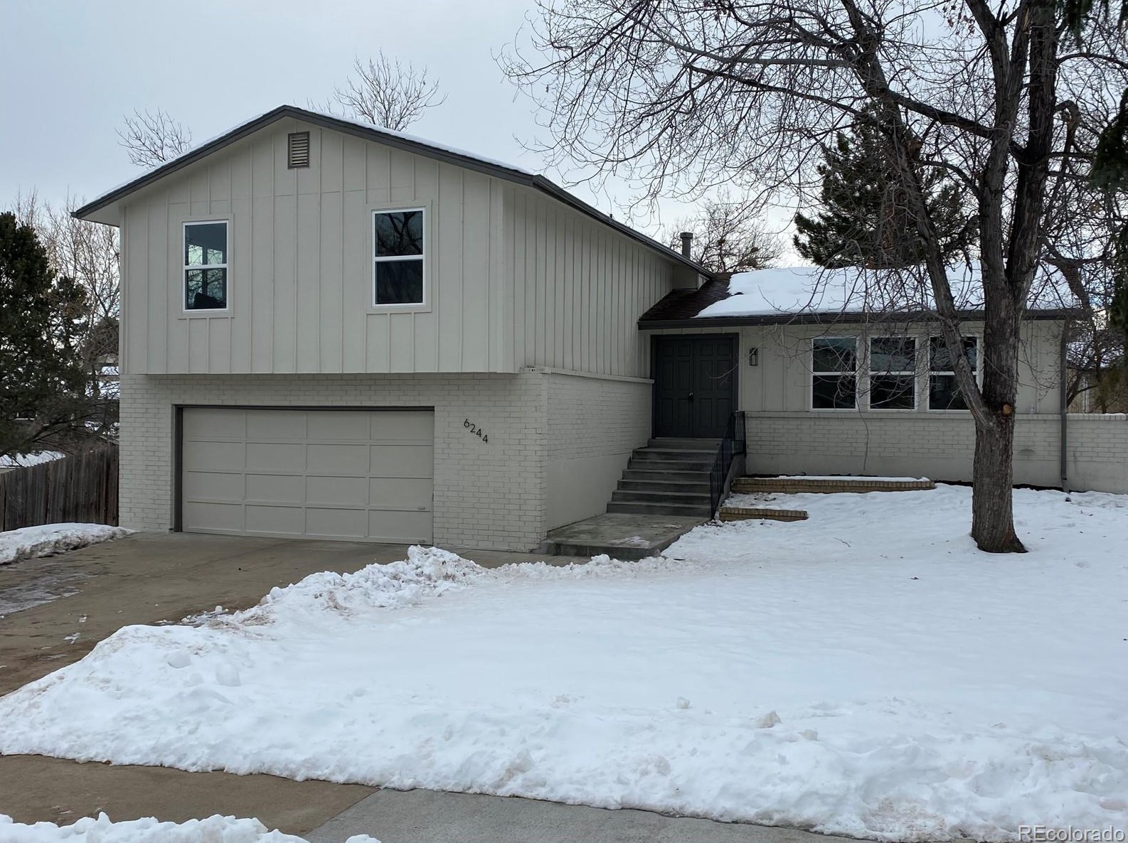 6244 S Niagara Way, Englewood, CO 80111