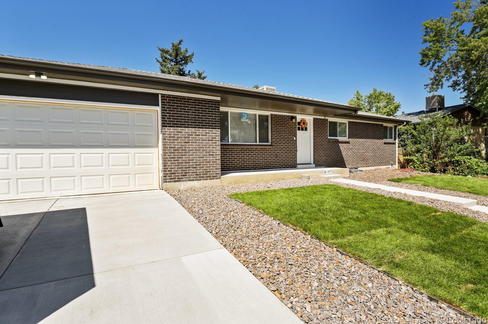 6187 Vivian Ct, Arvada, CO 80004-4136