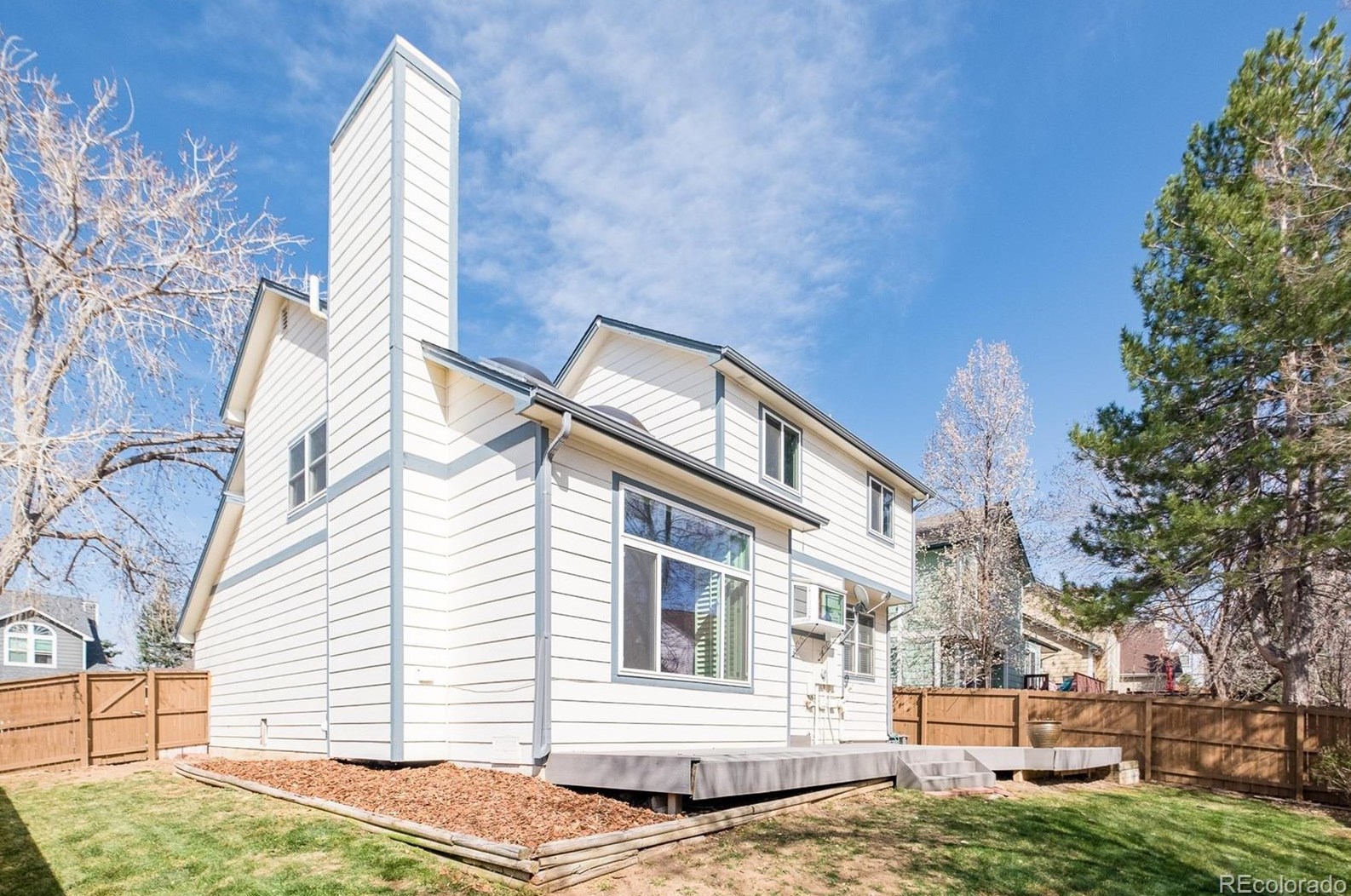 6276 Collegiate Dr, Littleton CO 80130-5331 exterior