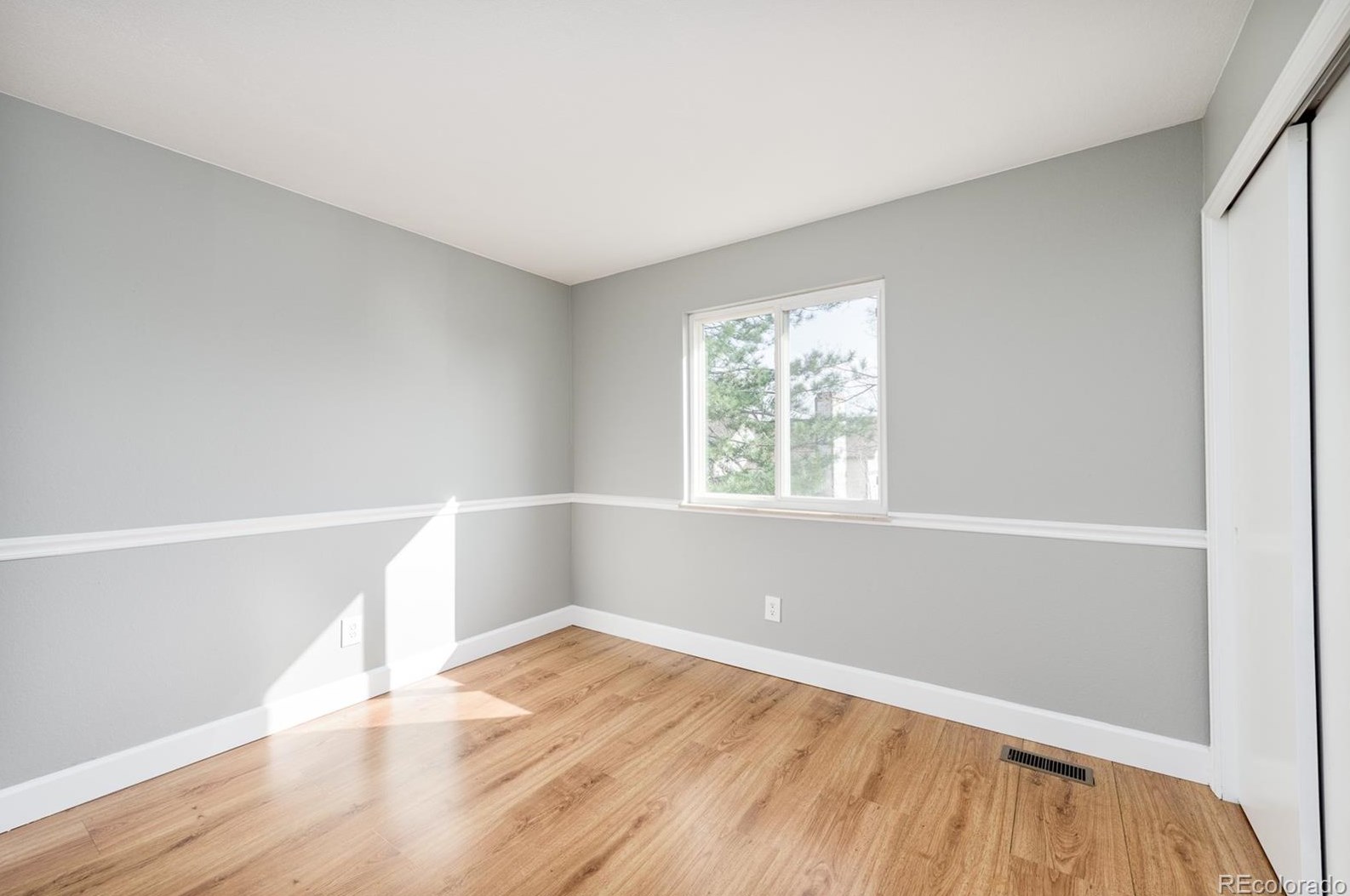 6276 Collegiate Dr, Littleton CO 80130-5331 exterior