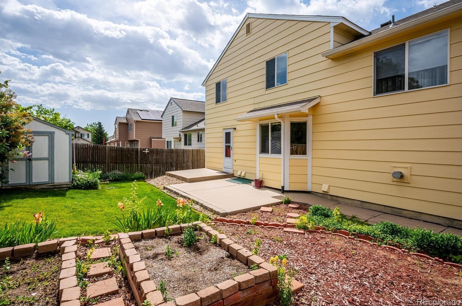 11169 Belmont Ave, Littleton CO 80127-1694 exterior