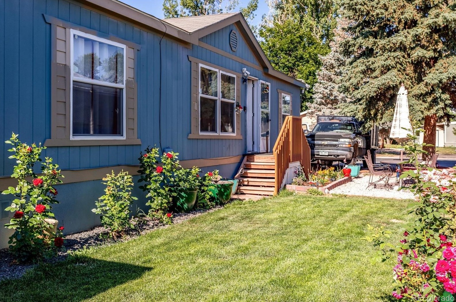 720 Meadowlark Dr, Lafayette, CO 80026