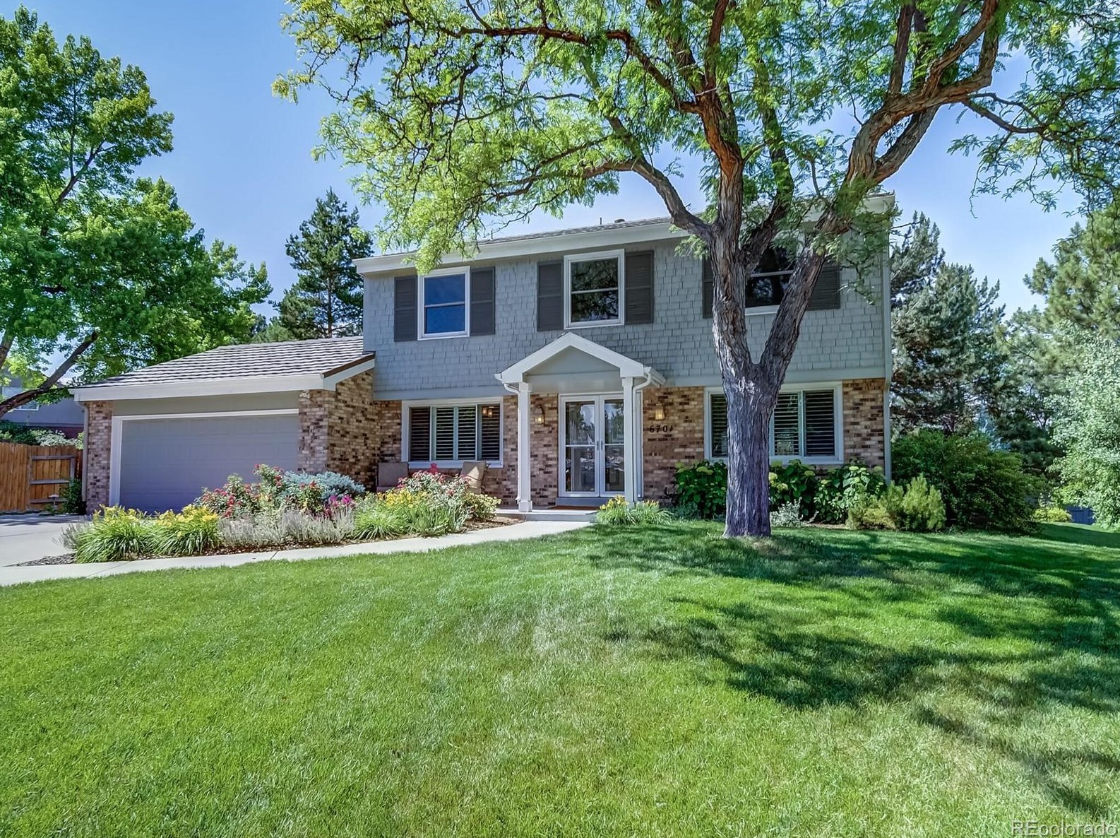 6701 S Leyden Ct, Englewood, CO 80112