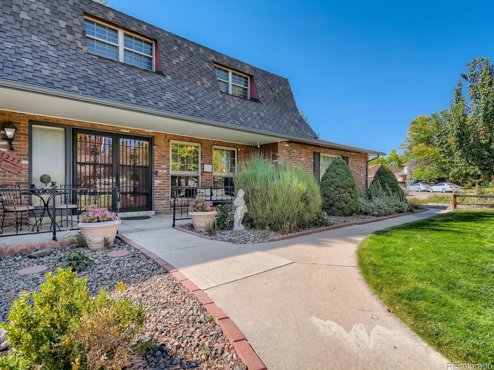 7227 Newland St, Littleton, CO 80128-4528