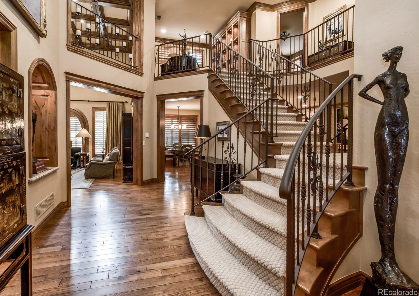 4340 Preserve Pkwy, Littleton CO  80121-3939 exterior