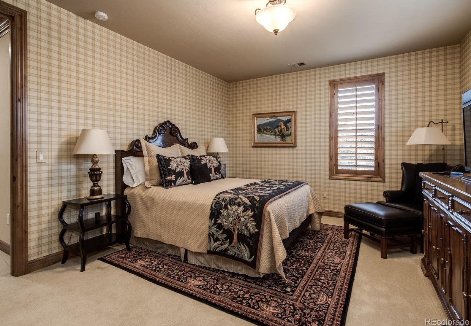 4340 Preserve Pkwy, Littleton CO  80121-3939 exterior