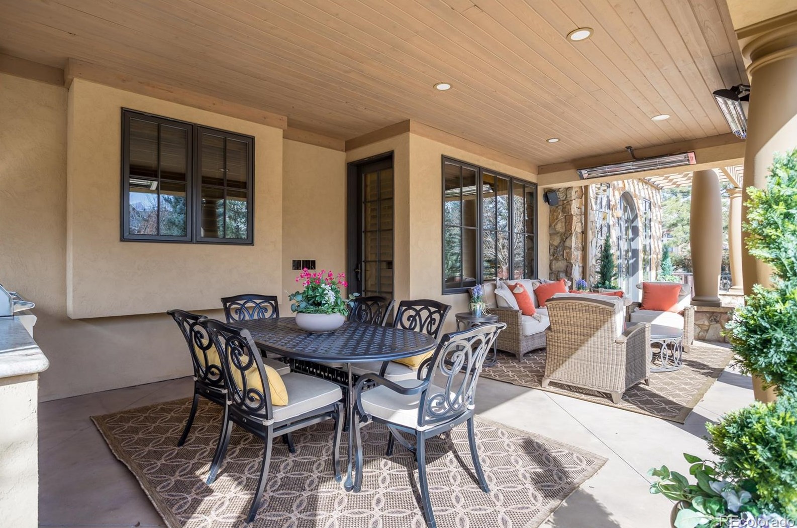 4340 Preserve Pkwy, Littleton CO  80121-3939 exterior