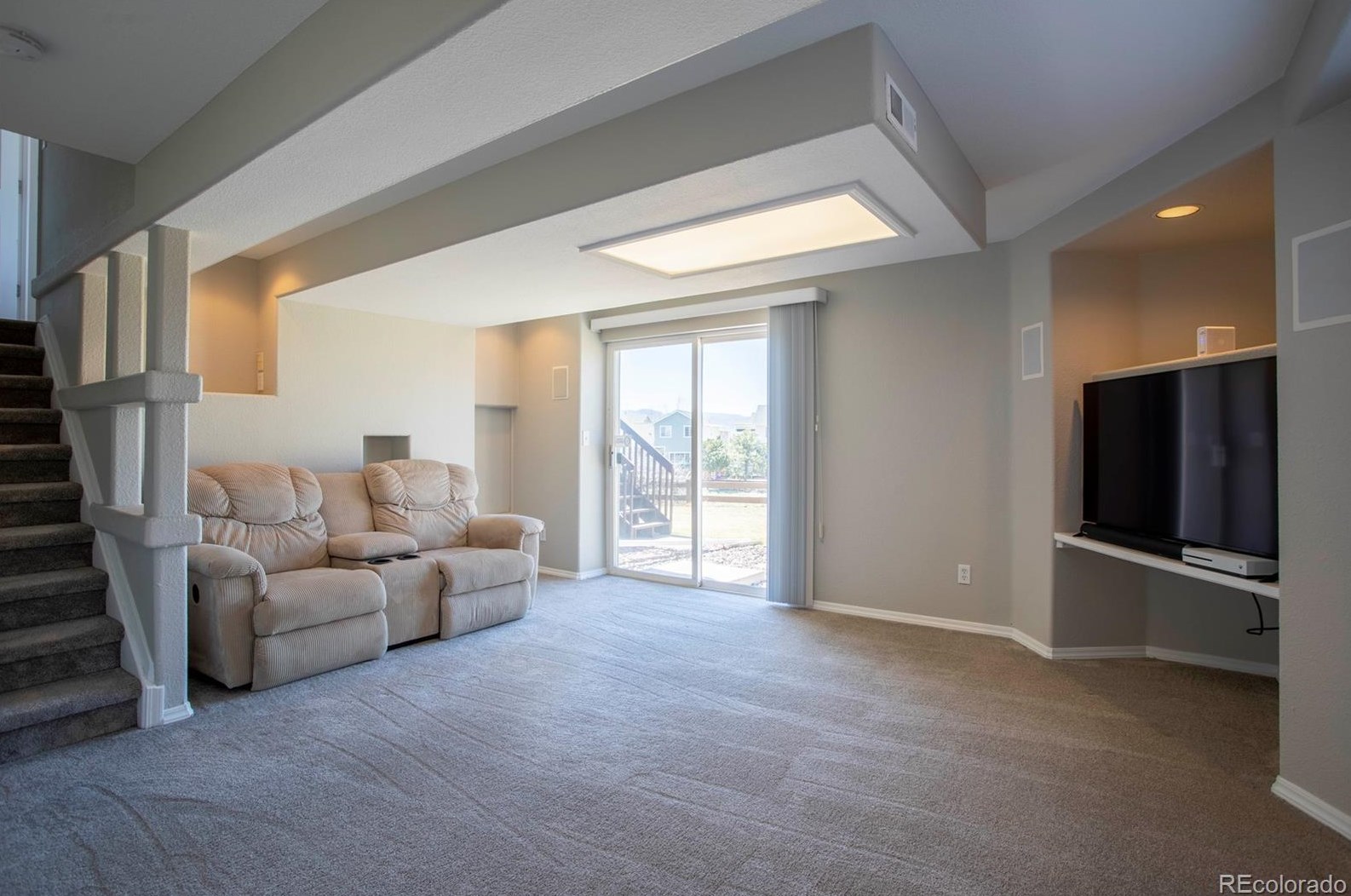 9763 Burberry Way, Littleton CO  80129-6902 exterior