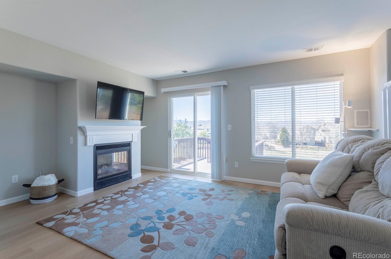 9763 Burberry Way, Littleton CO  80129-6902 exterior