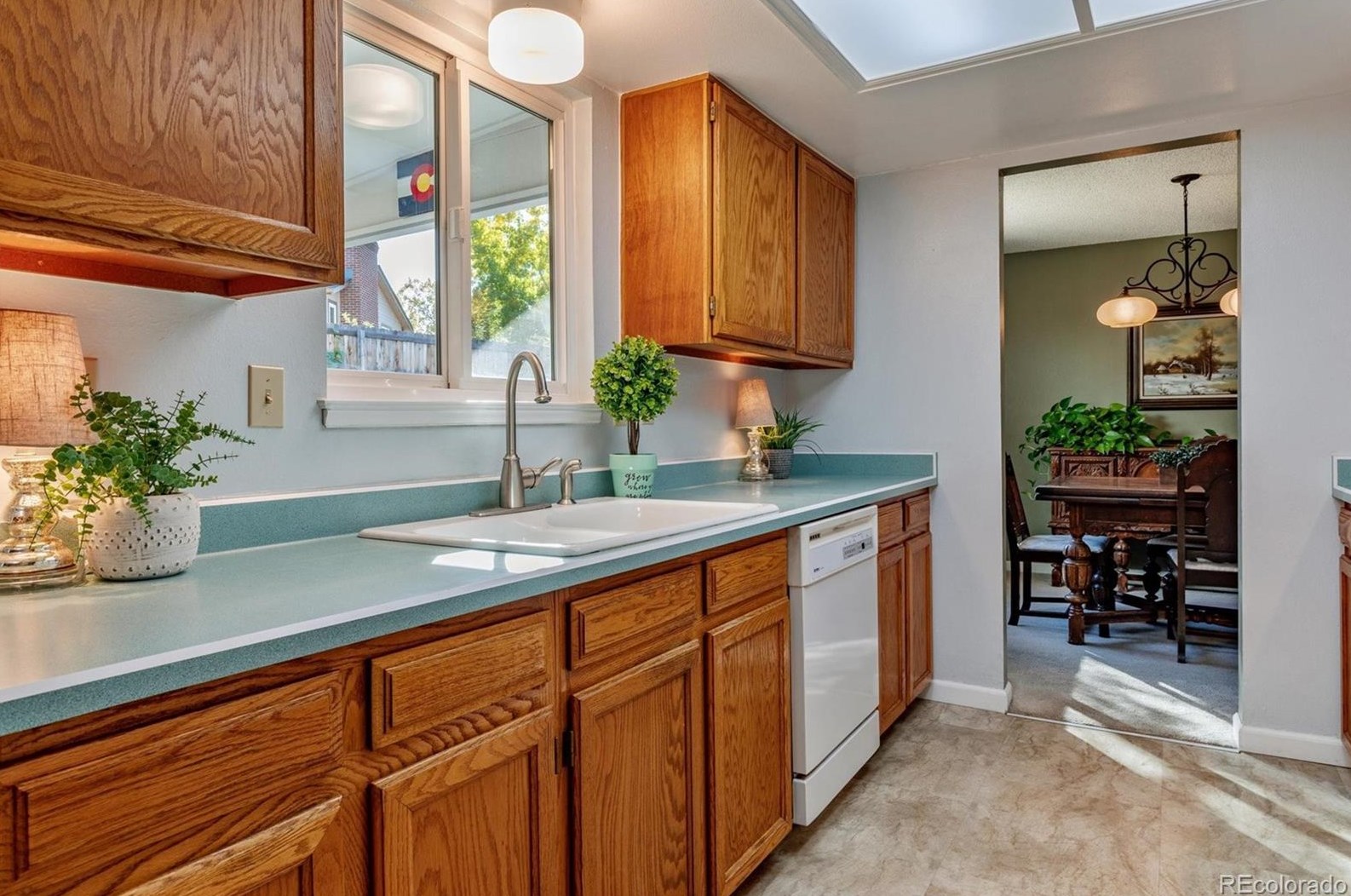 9960 Wagon Trl Dr, Littleton CO 80123-1955 exterior